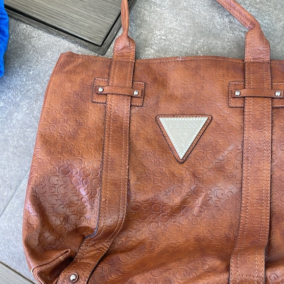 Guess brand. Large brown satchel. - Picture 4 of 4